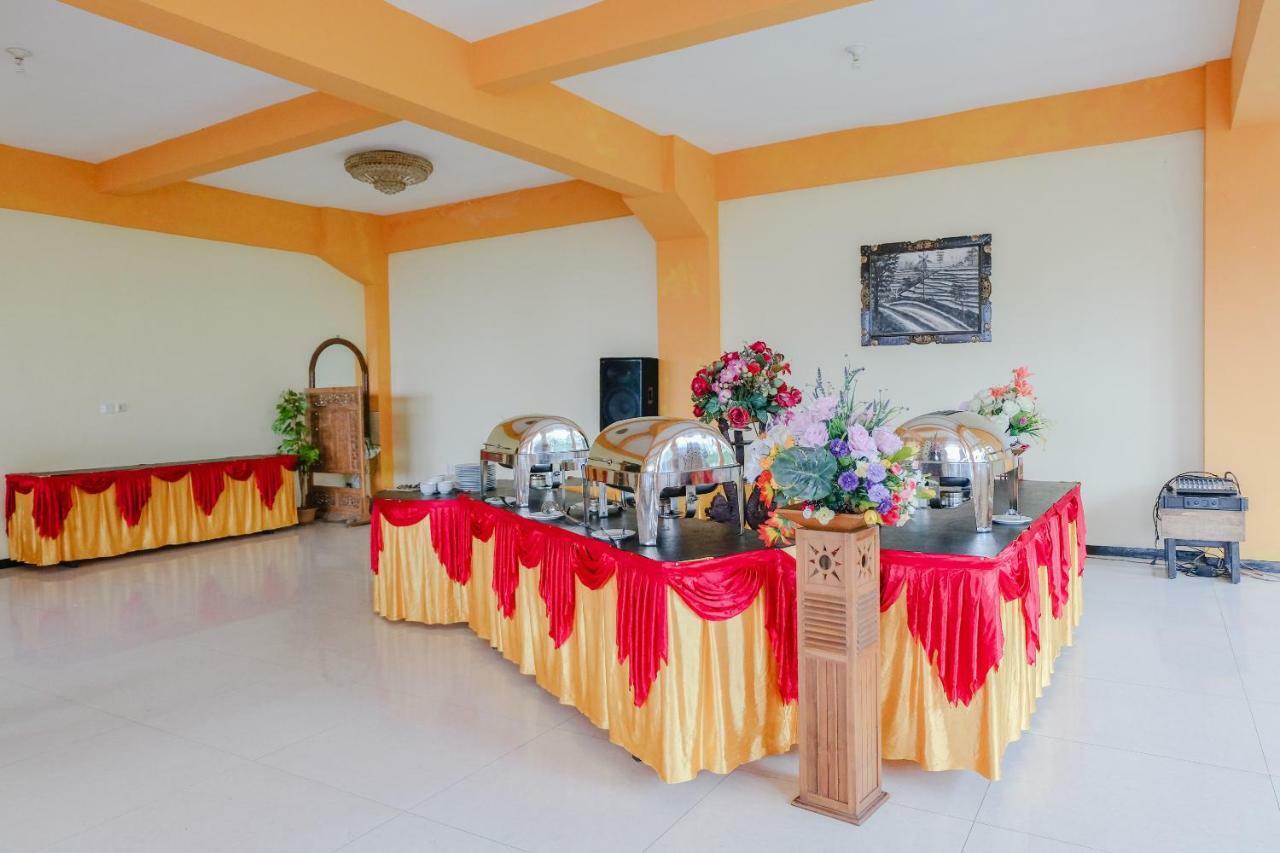 Capital O 892 Grand Pujon View Hotel And Resort Batu  Exterior foto